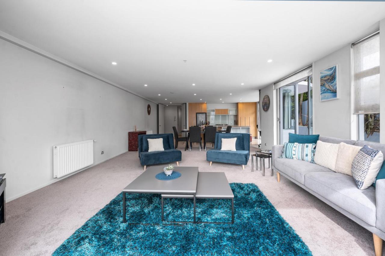 Lakeside Apartment Waimahana 1 Taupo Exterior photo